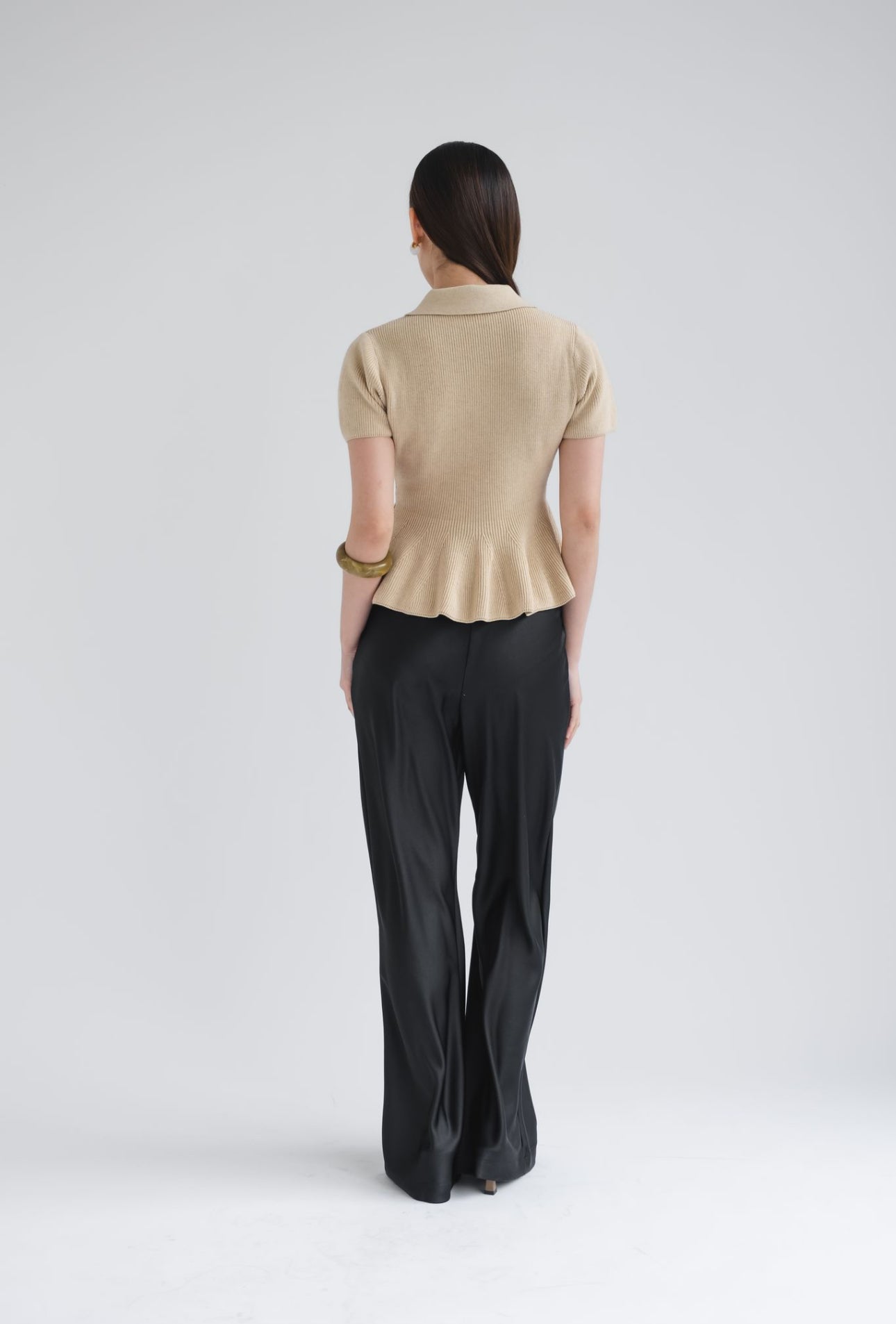 Zuri Polo Peplum Top | Cream