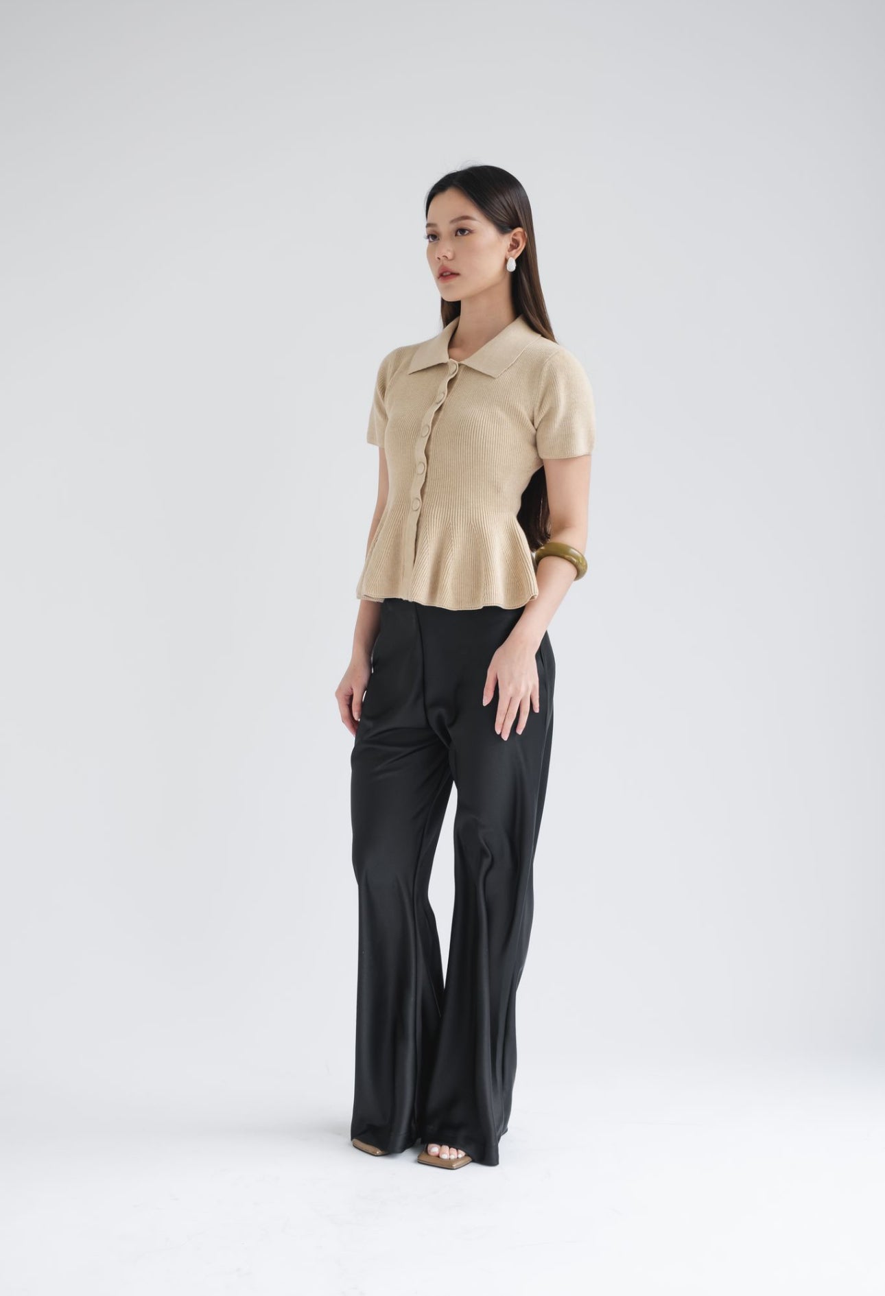 Zuri Polo Peplum Top | Cream