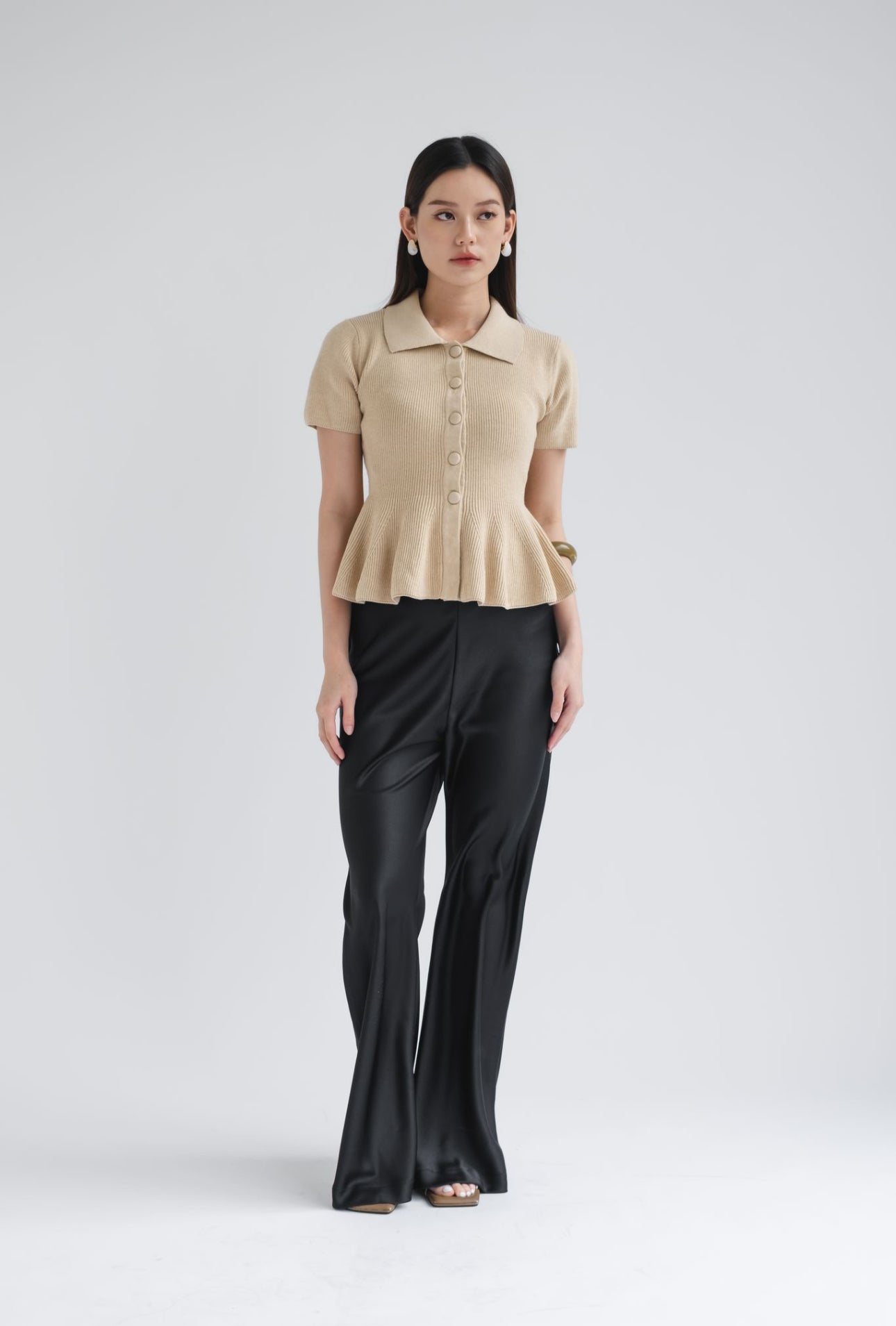 Zuri Polo Peplum Top | Cream