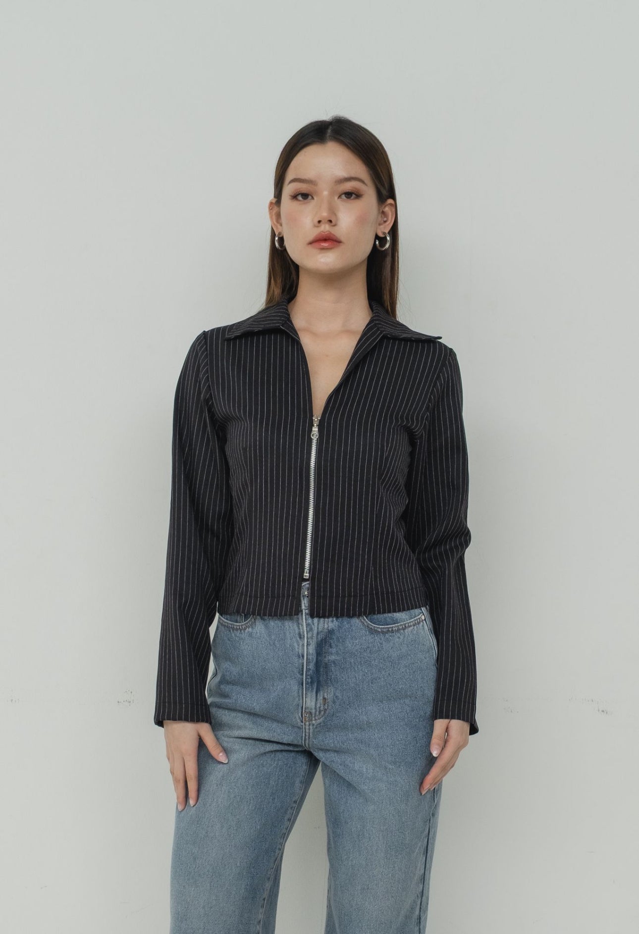 Zora Fitted Blazer | Black Stripe