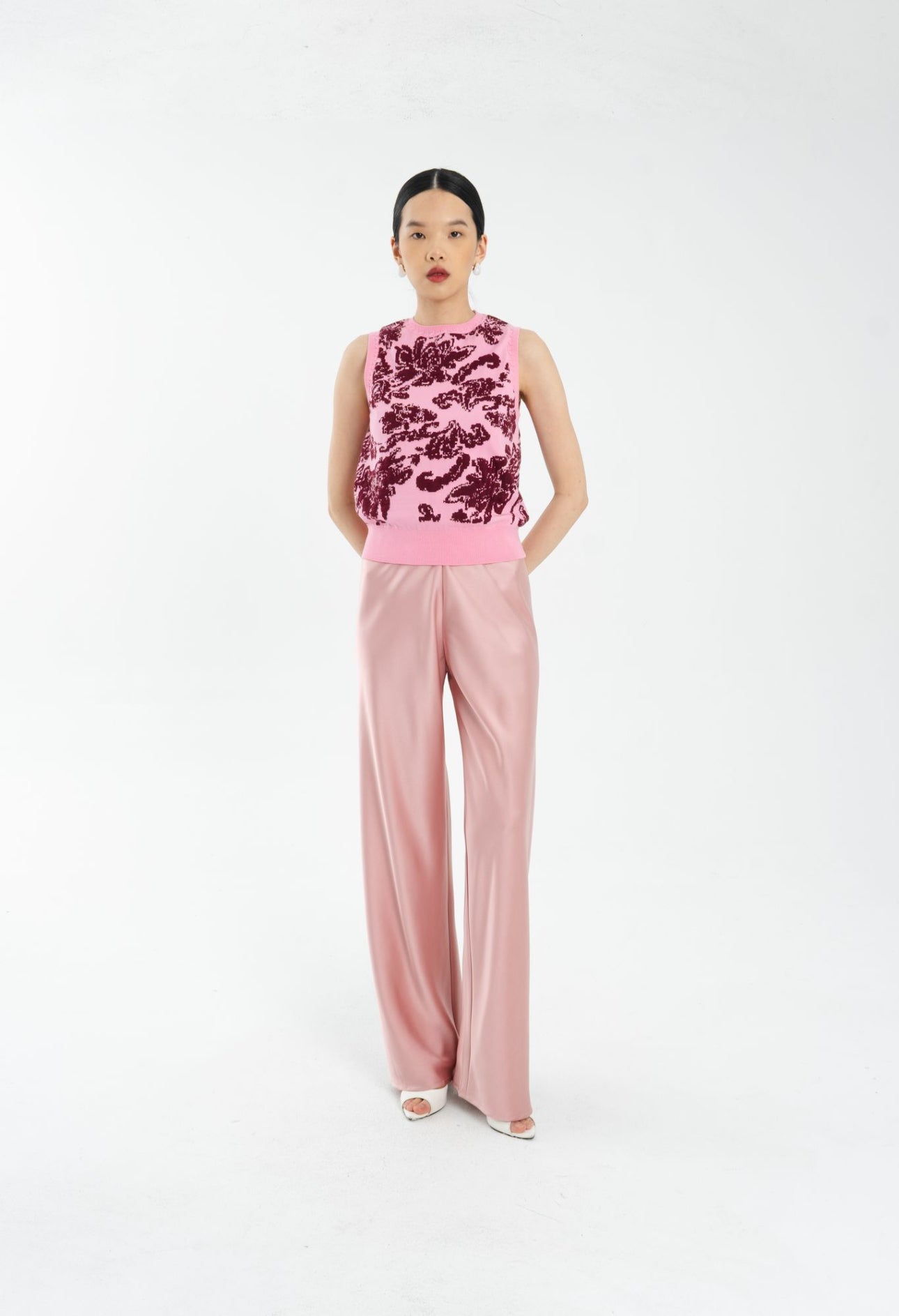 Elle Knit Vest | Maroon