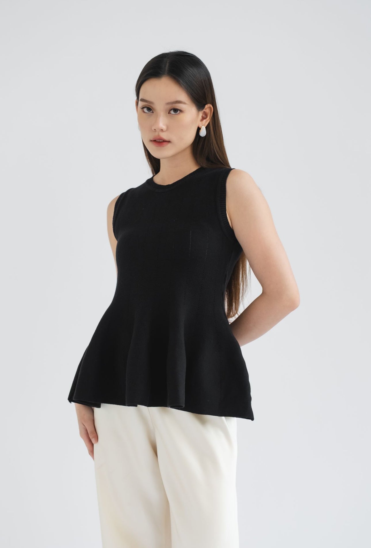 Lila Sleeveless Knit Top | Black