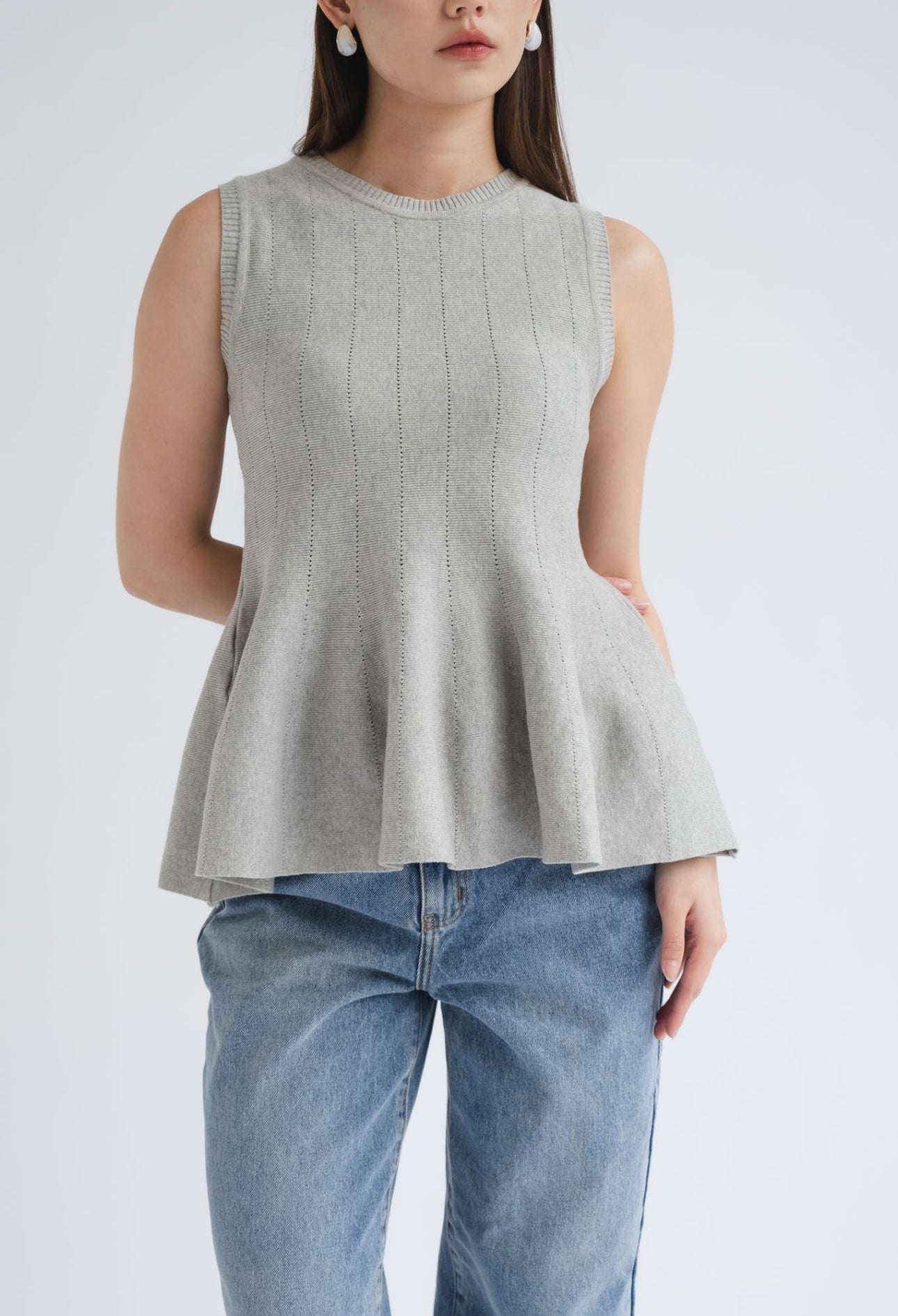 Lila Sleeveless Knit Top | Grey