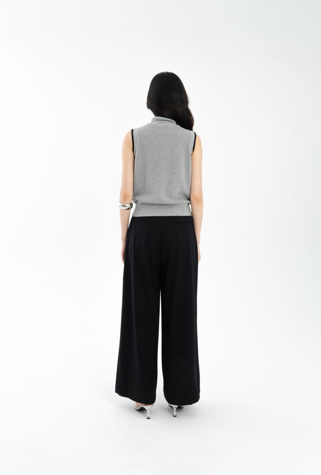 Commuter Sleeveless Top | Grey