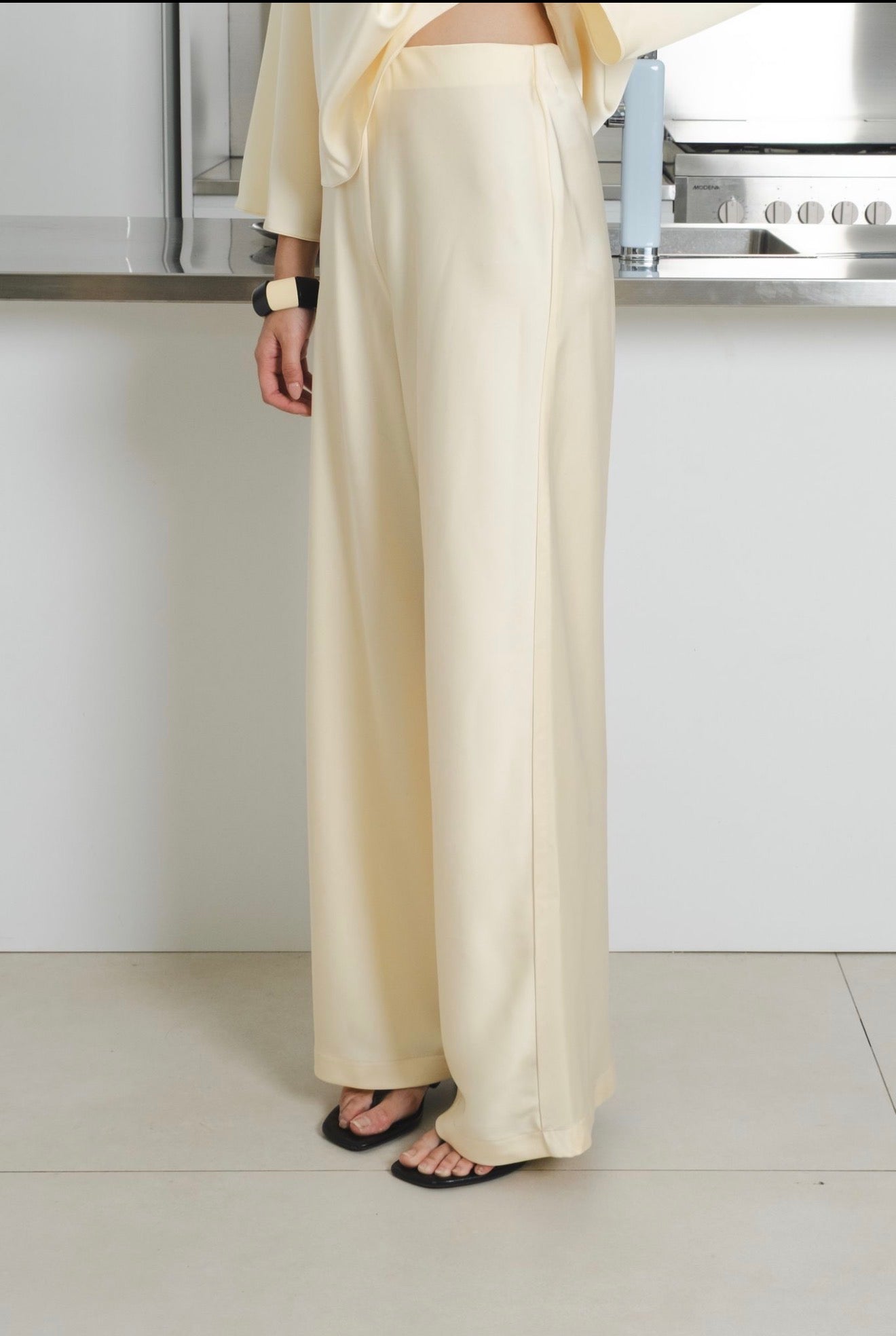 Lumi Silk Set | Butter Yellow