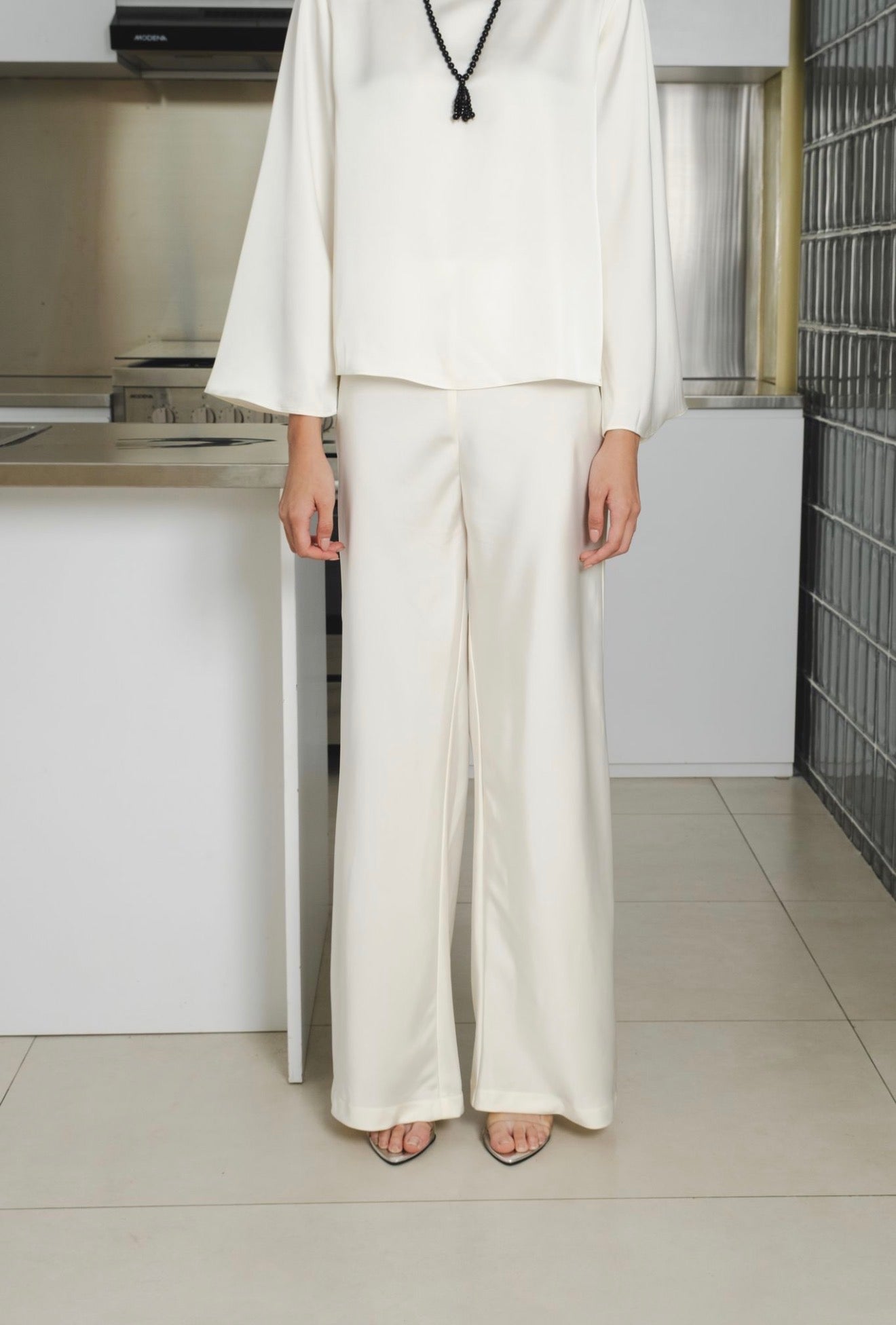 Lumi Silk Set | Off White