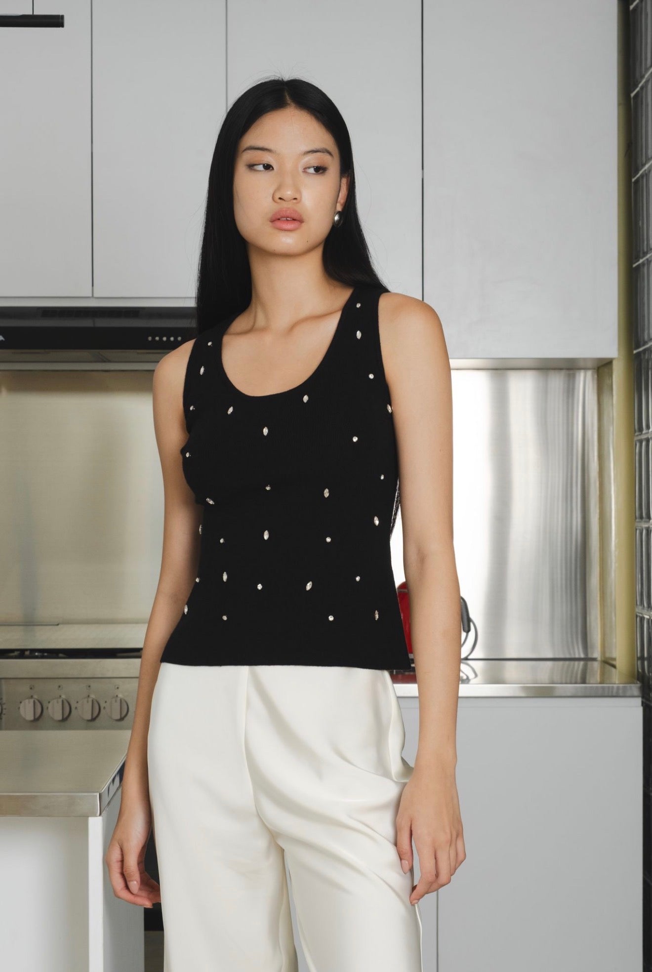 Ease Tanktop | Black Beads